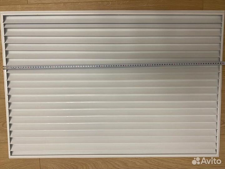 Экран для батареи, встраиваемый, металл, белый