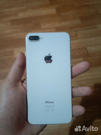 iPhone 8 Plus, 64 ГБ