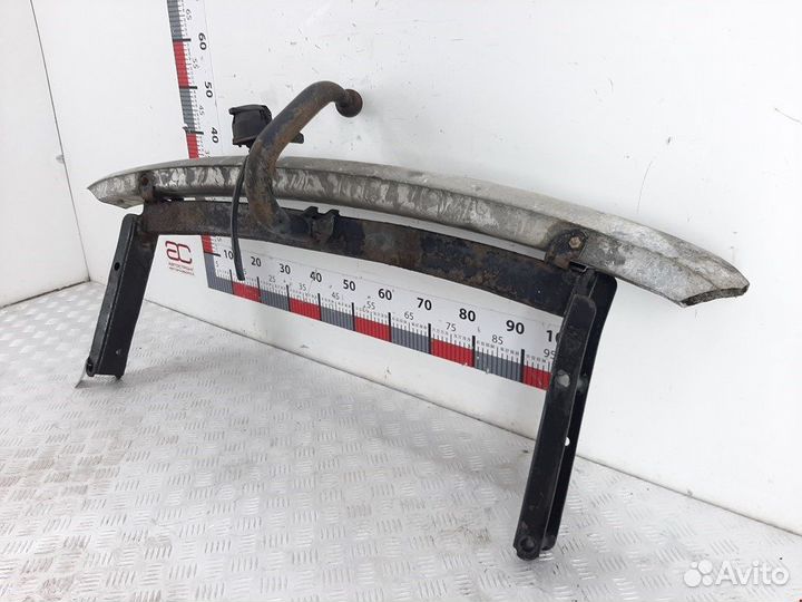 Фаркоп для Volkswagen Passat 5