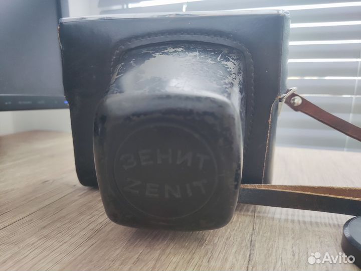 Зенит 11 Гелиос 44m-4 Резкий образец