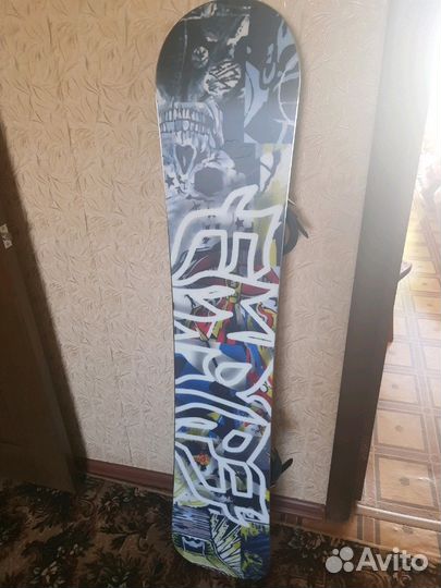 Сноуборд с креплениями.Комплект