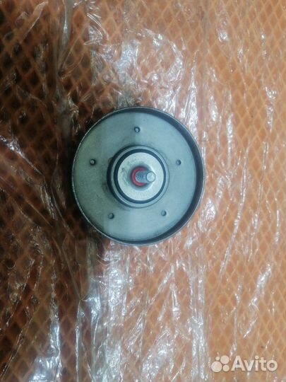 Натяжной ролик Audi A4 Iv B8 cdnk 2010