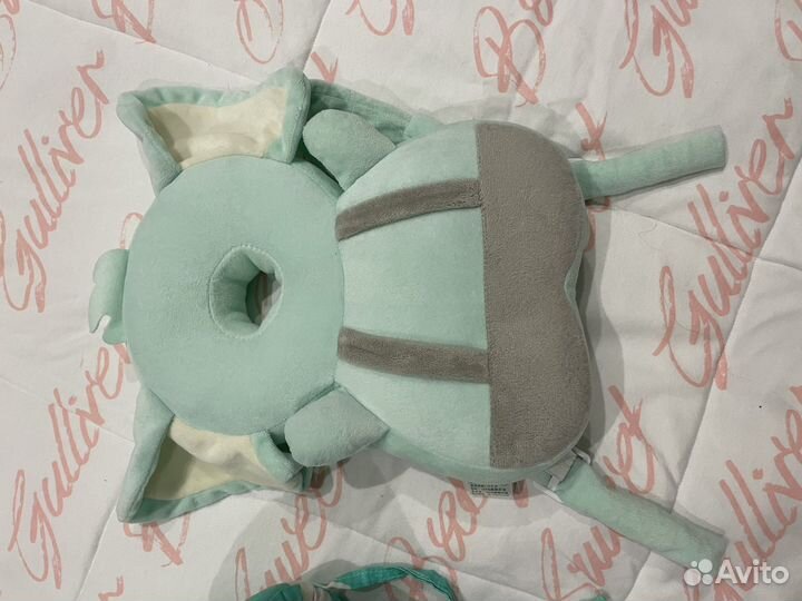 Детский защитный шлем и рюкзак