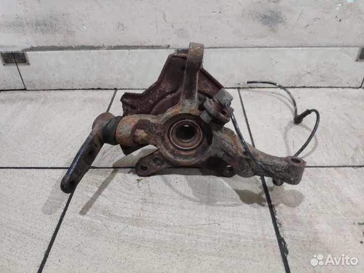 Поворотный кулак передний левый Chevrolet Авео Т25