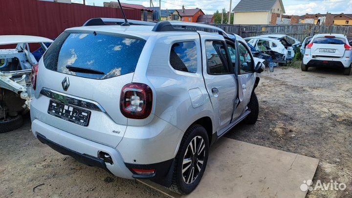 Кузов на запчасти Renault Duster 2