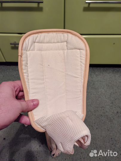 Щитки футбольные