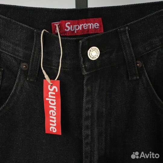 Джинсовые шорты Supreme