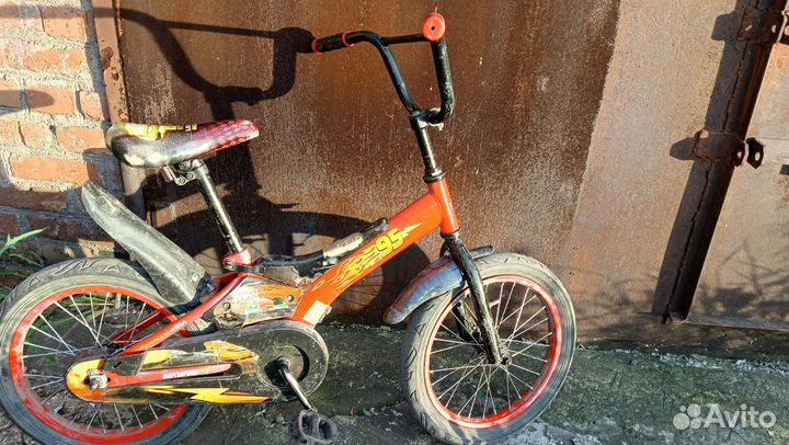 Детский велосипед 16