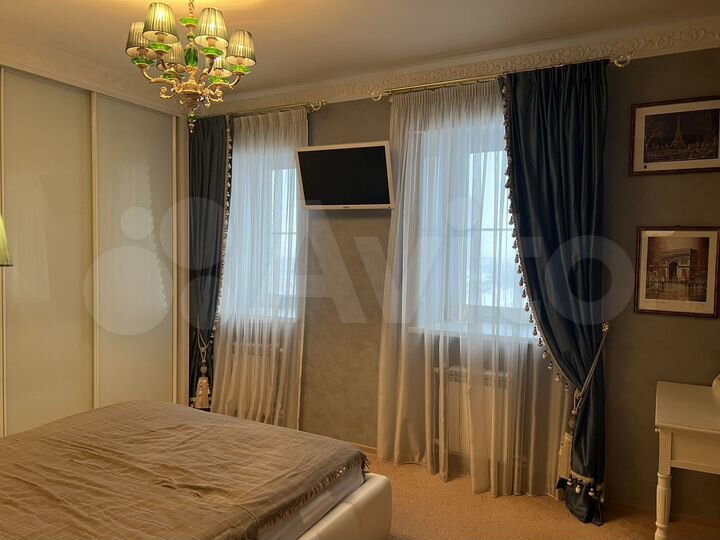 2-к. квартира, 65 м², 6/9 эт.