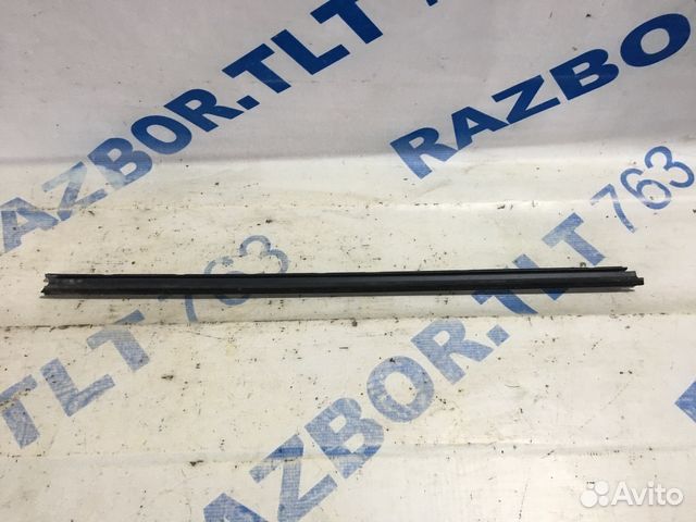 Уплотнитель стекла внутренний citroen C4 1.6 ат хе