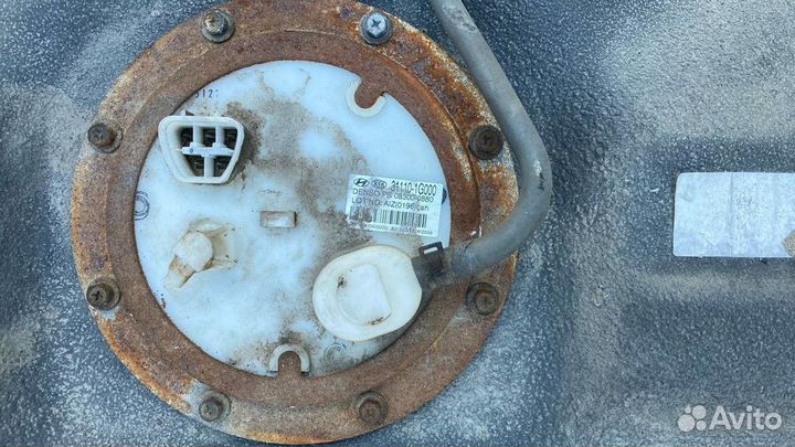 Насос топливный Kia RIO 2 2005-2011