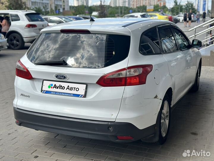 Ford Focus 1.6 МТ, 2014, 290 000 км