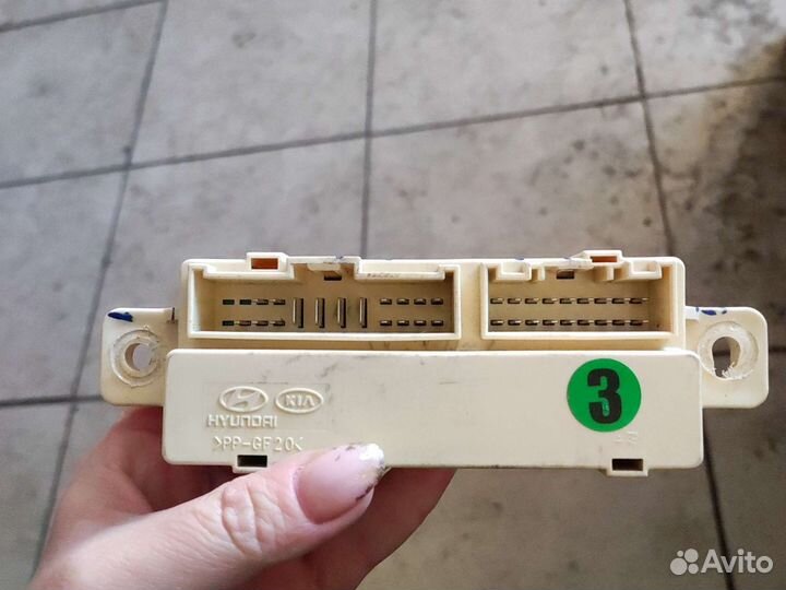 Блок предохранителей (реле) Hyundai и Kia