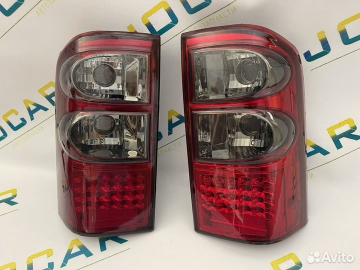 Стопы LED красно-тёмные Nissan Safari / Patrol Y61