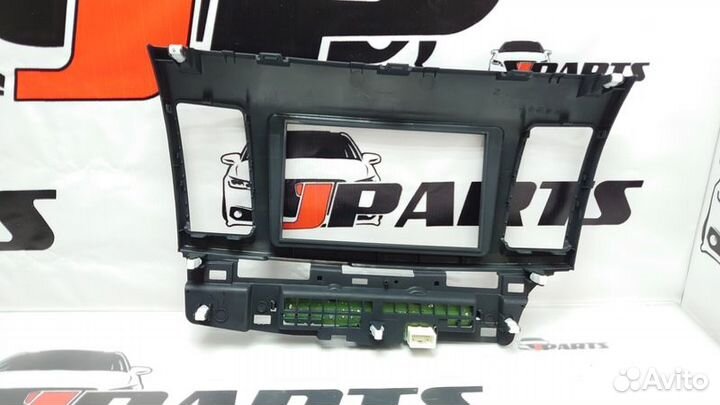 Рамка магнитолы Mitsubishi Lancer 10