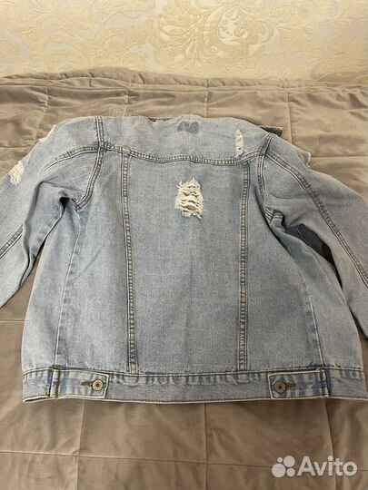 Джинсовая куртка и джинсы bershka