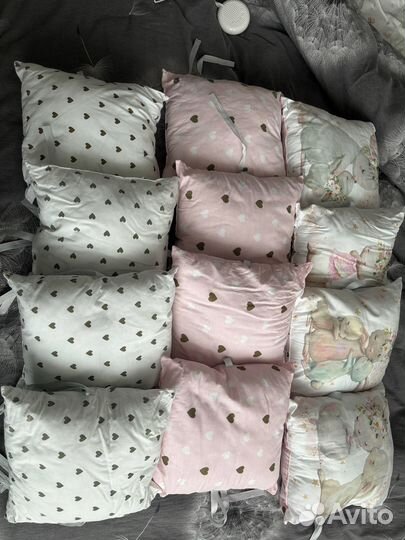 Бортики в кроватку