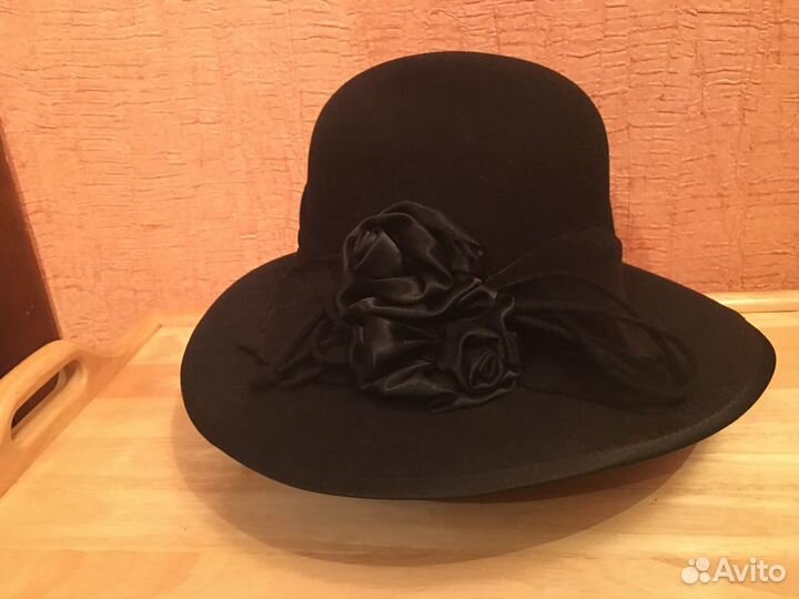 Шляпа фетровая