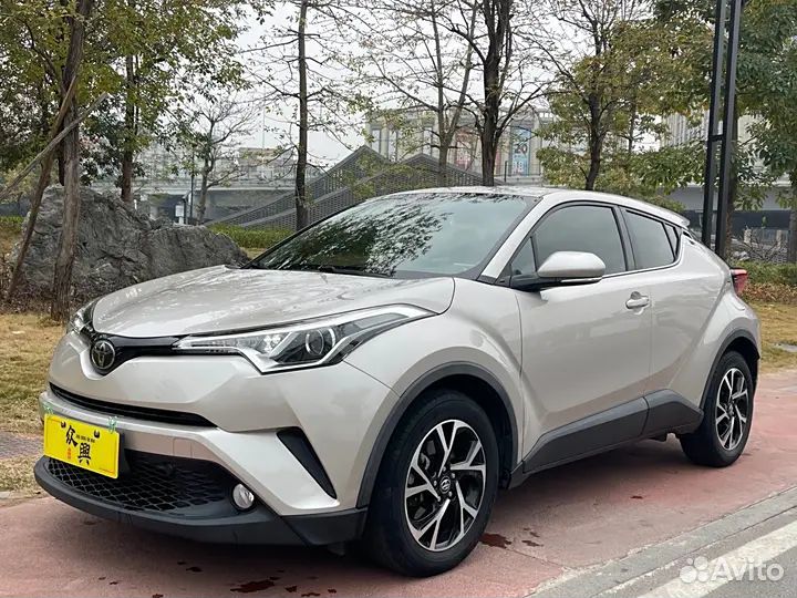 Toyota C-HR 2.0 CVT, 2021, 40 000 км
