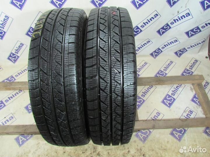 Goodyear Vector 4Seasons Cargo 205/75 R16C 92N