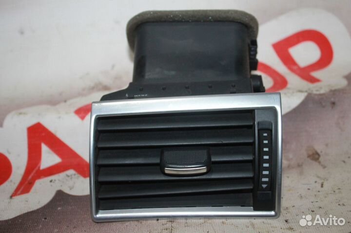 Дефлектор воздушный Audi A8 D3