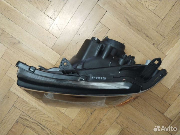 Фары Mitsubishi L200