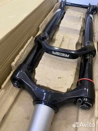 Новая RockShox Reba 27.5 100mm буст