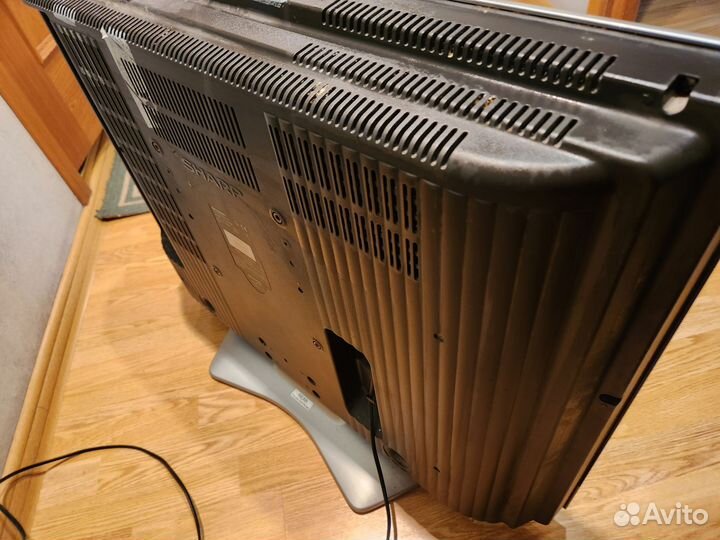 Телевизор бу sharp диагональ 80 см