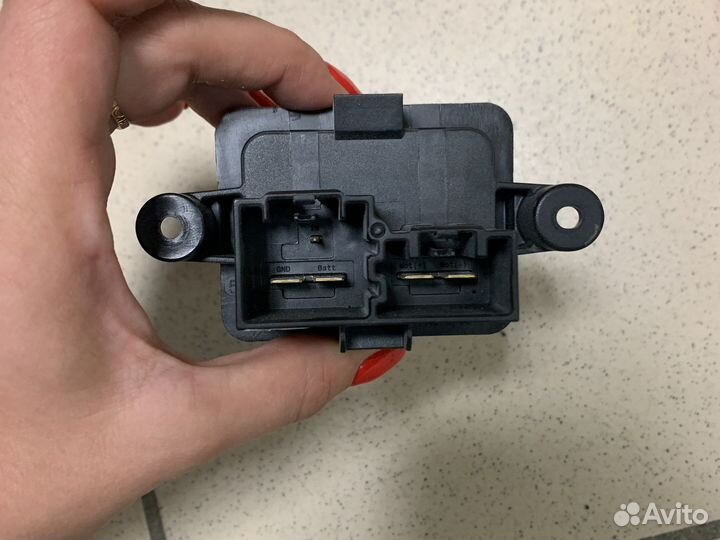 Сопротивление печки land rover discovery IV 2015