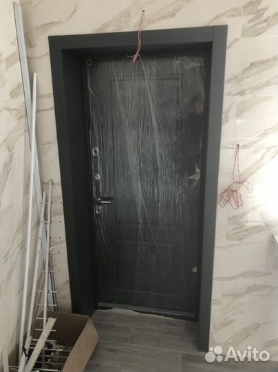 Входные двери новые