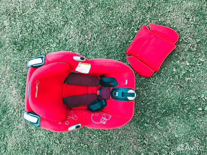 Детское кресло с усиленной системой боковой защиты