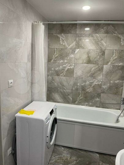 4-к. квартира, 90 м², 4/5 эт.