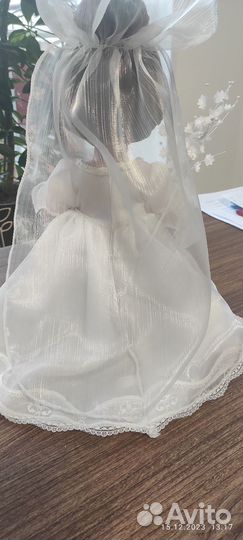 Кукла в свадебном платье precious moments