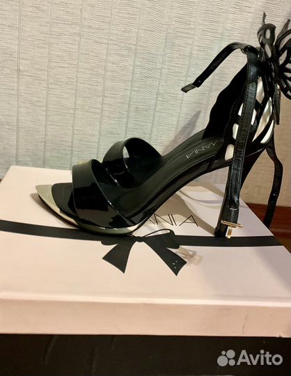 Босоножки женские новые 37,5