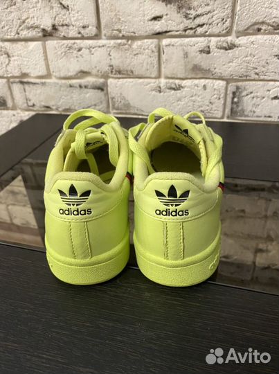 Кроссовки adidas оригинал