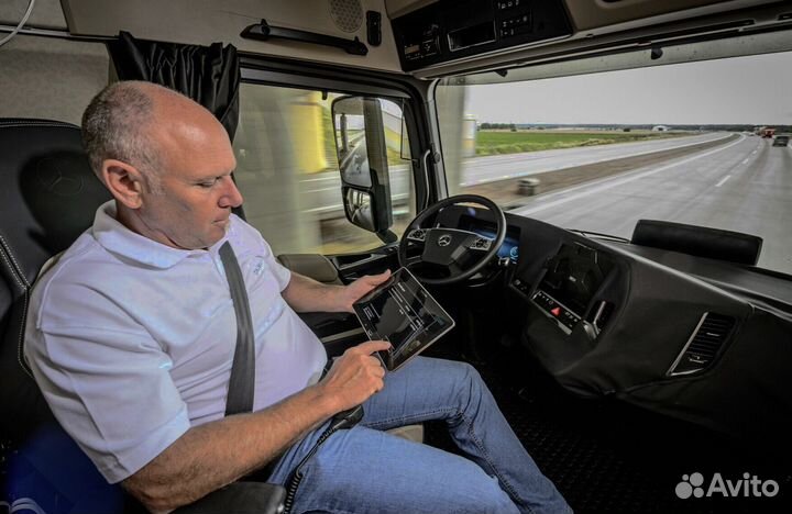 Водитель-экспедитор на фуру