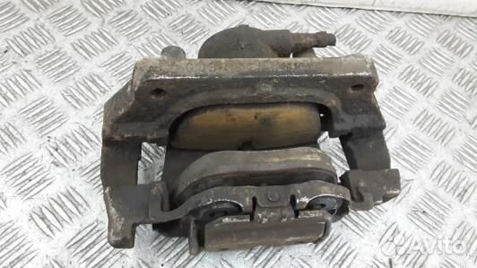 Суппорт тормозной передний левый BMW X5 E70 (7NI12