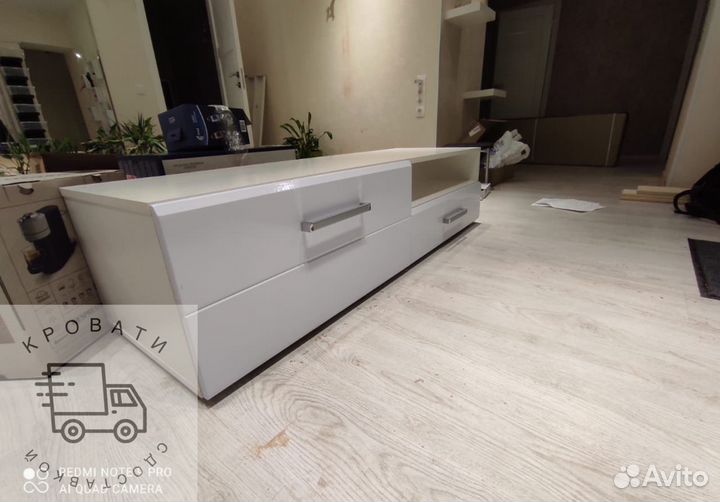 Тумба под тв