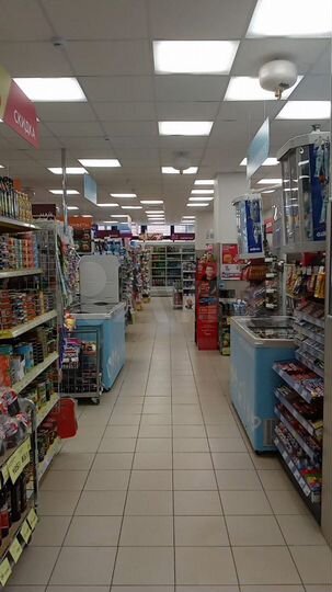 Торговое помещение, 997.5 м²