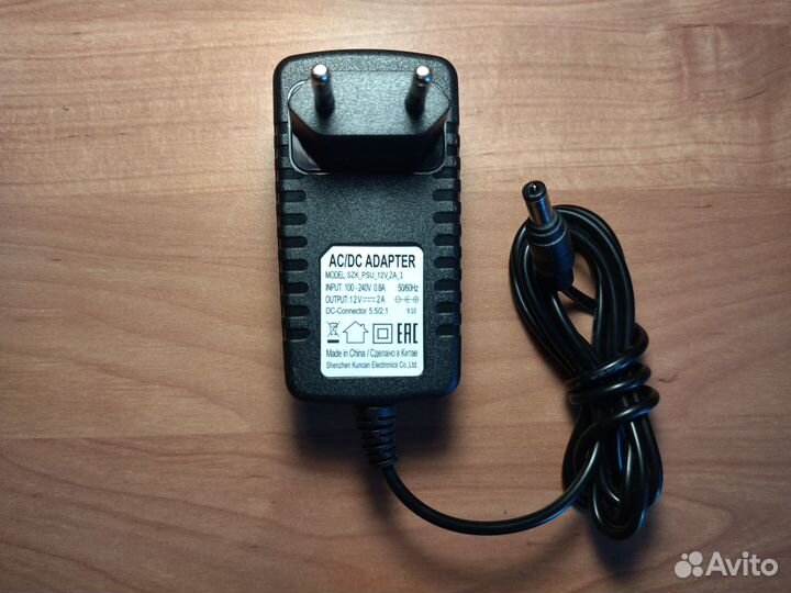 Блок питания 12v 2А, штекер 5.5х2.1мм