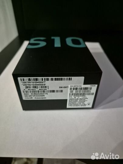 Samsung Galaxy S10, 8/128 ГБ