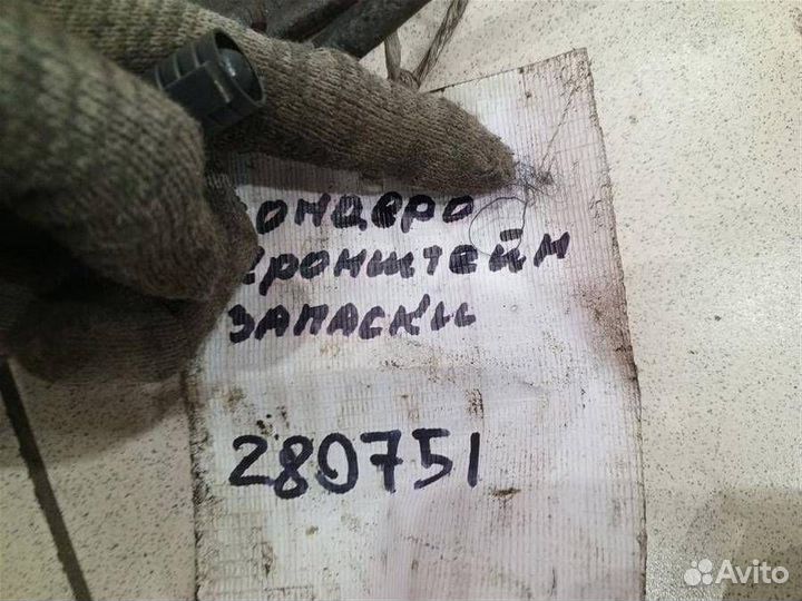 Кронштейн крепления запасного колеса Renault Sand