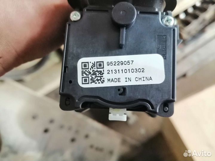 Переключатель поворотников шевролет авео Т300