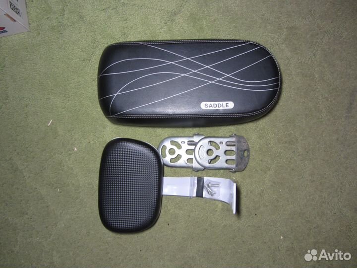 Сиденье на багажник велосипеда