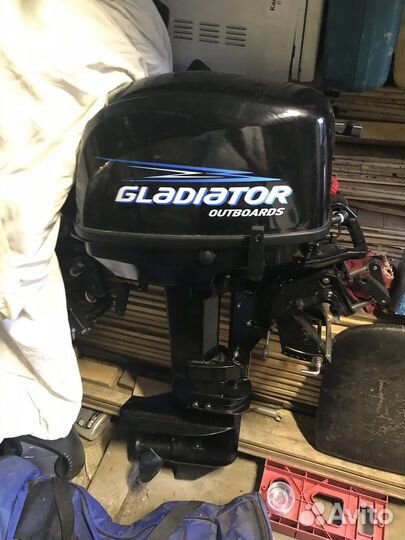 Лодочный мотор 9.8 gladiator
