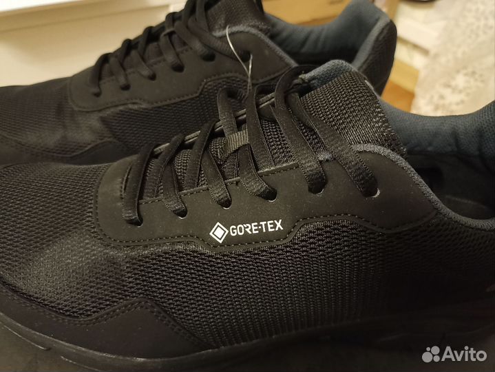 Новые демисезонные кроссовки Viking gtx 44