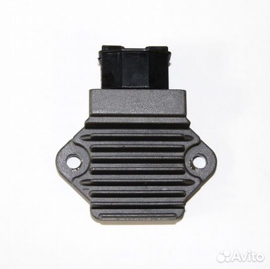 Реле-регулятор Honda CB 400