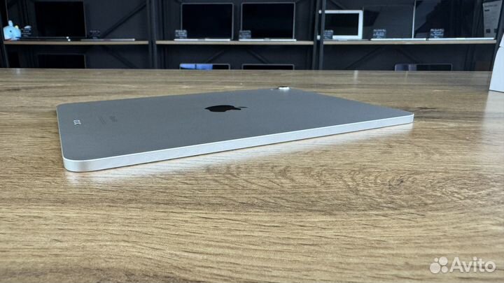 iPad Air 5 starlight