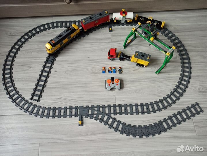 Lego city 7937, 7938, 7939 поезда, рельсы, станция