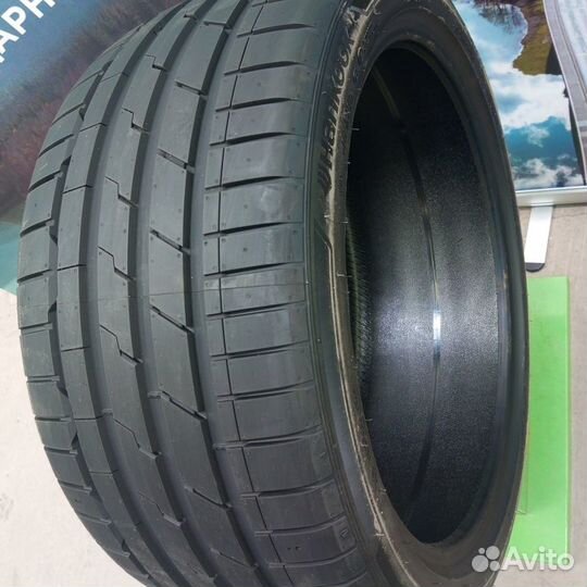 Hankook Ventus S1 Evo 3 K127 285/35 R20 104Y